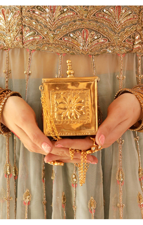 Cube (clutch)